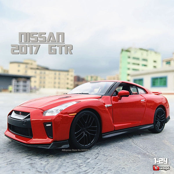 Bburago 2017 Nissan GT-R Car Model 1:24